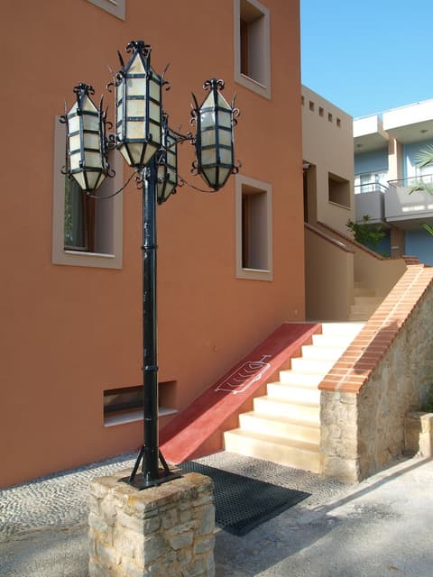 Mylos Hotel Apartments, Interior entrance