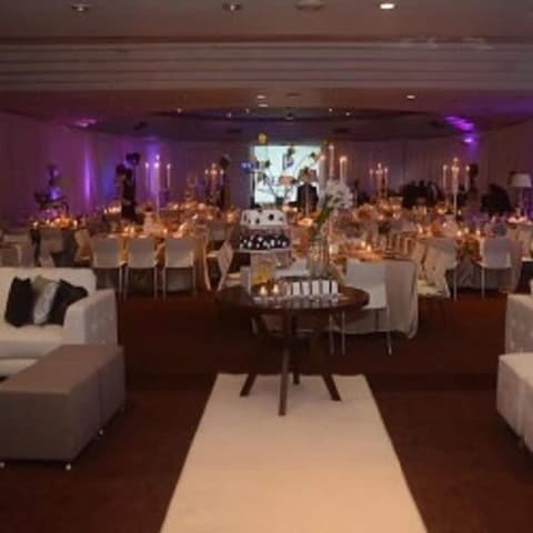 President Hotel & Conference Venue, Breakfast area