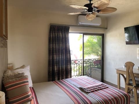 Cabo Vista Hotel - Adults only, Room