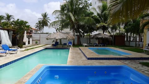 Meridiana Residence, Outdoor pool