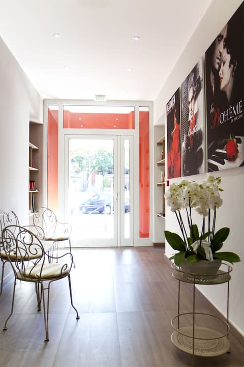Hôtel CasaBella, Interior entrance
