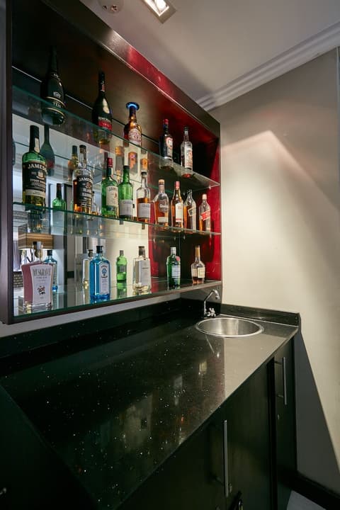 Regent Select Hotel, Restaurant