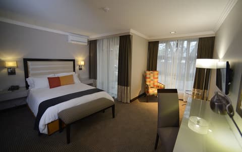 Regent Select Hotel, Room