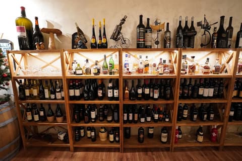 Bahnhof Haus, Dining