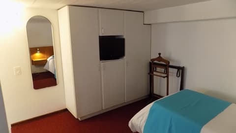 Hotel Concorde, Room