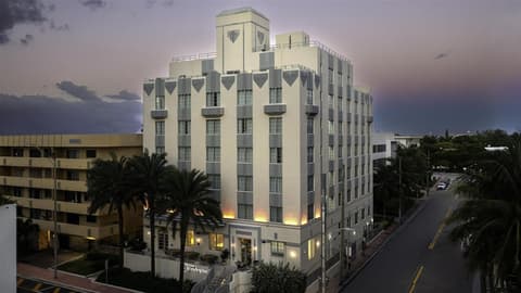 Hilton Garden Inn Miami South Beach, Exterior