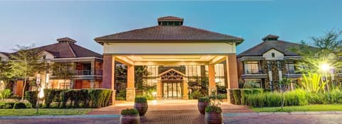 The Royal Marang Hotel, Property entrance