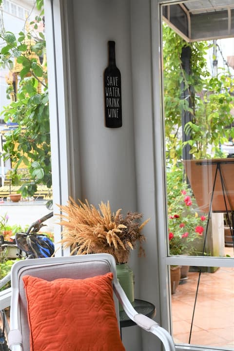 Wangcome Hotel, Cafe