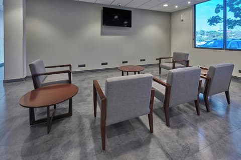 City Express by Marriott Ciudad de México Plaza Central, Lobby