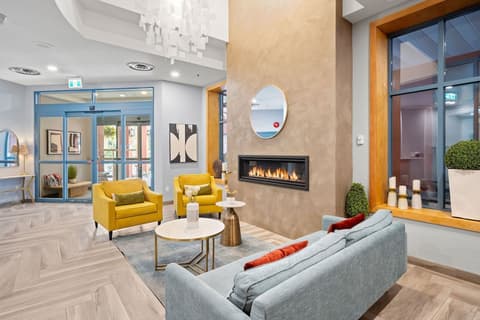 Alpenglow Lodge by MountainView, Lobby