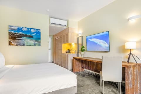 Bayside Boutique Hotel - Blue Bay Golf & Beach Resort, Room