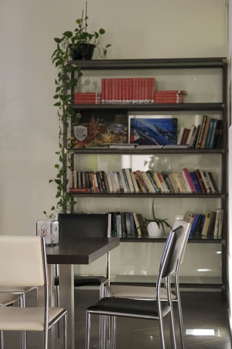 Hotel Eden, Reception