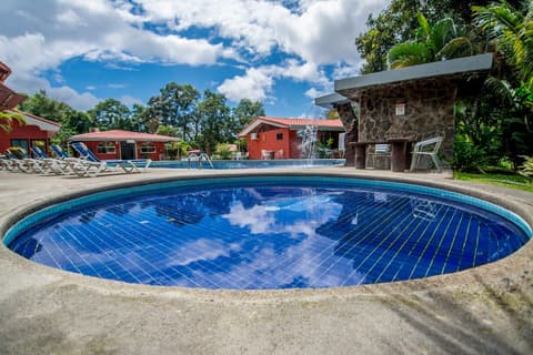 Pacific Paradise Resort, Children's pool