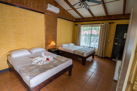 Pacific Paradise Resort, Room