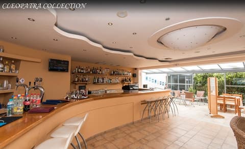 Cleopatra Superior Hotel, 