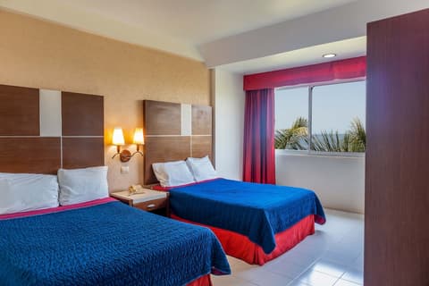 Hotel Baluartes, Room