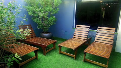 Wassup Youth Hostel, Lobby sitting area