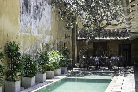 The Fort Printers, Outdoor pool