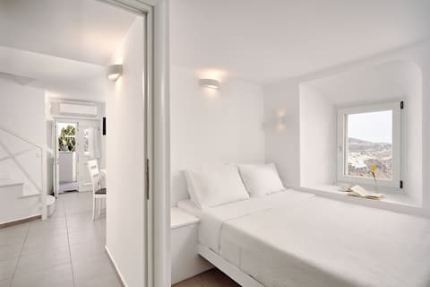 Santorini Mansion at Imerovigli, Room
