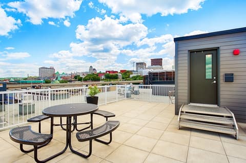 Les Lofts St-Joseph - By Les Lofts Vieux-Quebec, Interior entrance