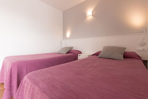 Apartamentos Orosol 2 by Typic Hotels, Room