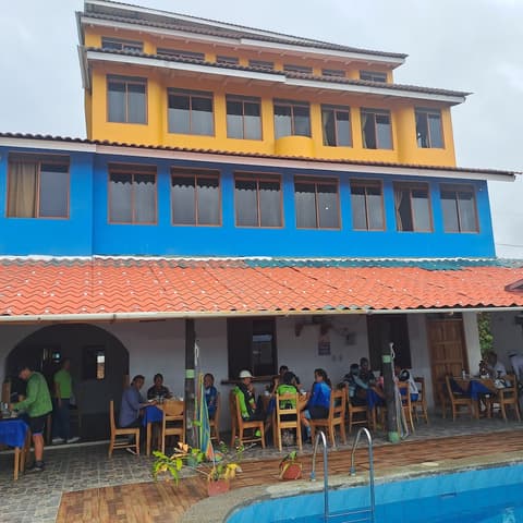 Galapagos Verde Azul, Room