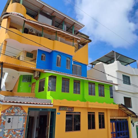 Galapagos Verde Azul, Room