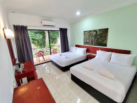 Xcape Resort at Taman Negara, Room