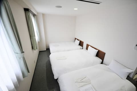 Hotel Green Line, Room