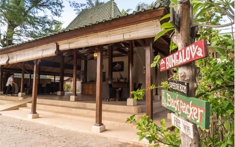 7SEAS Cottages, Front of property