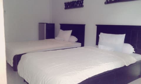 Swandewi Homestay, Room