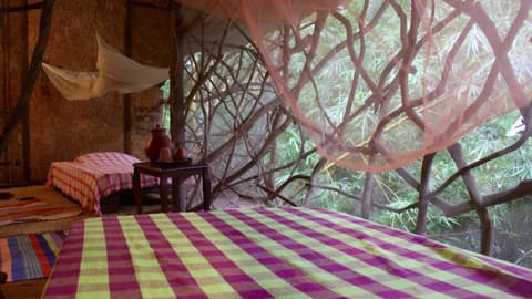 Saraya Art Cafe B&B, Room