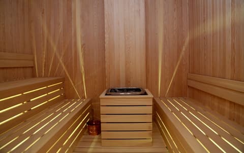 Ramada Hotel & Suites by Wyndham Istanbul Sisli, Sauna