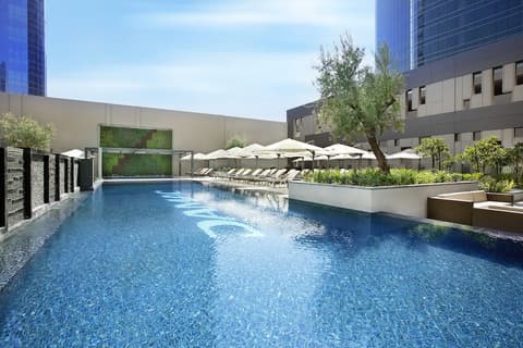 DAMAC Maison Cour Jardin, Outdoor pool