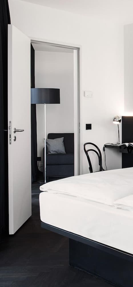 Hotel AMANO Grand Central, Room