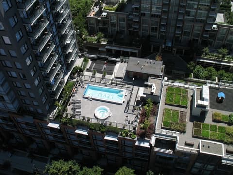 Level Vancouver - Yaletown Seymour, Aerial view