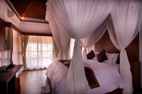 The Awan Villas, Room