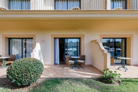 La Quinta Menorca by Portblue Boutique, Terrace/patio