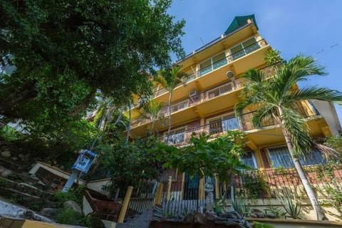 Hostal Vallarta Suites, 