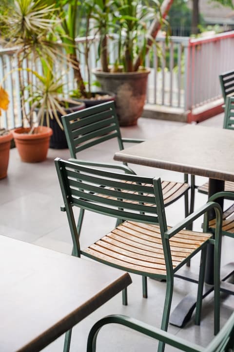 Kalya Hotel Bandung, Outdoor dining