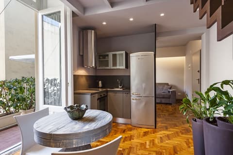 Ferrini Home Residence 150, Private kitchen