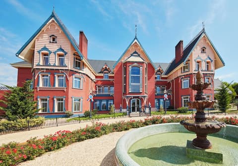 PortAventura Hotel Lucy's Mansion, Garden