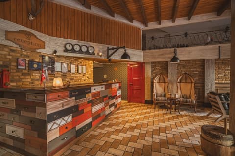 Raymar Hotels Ankara, Reception