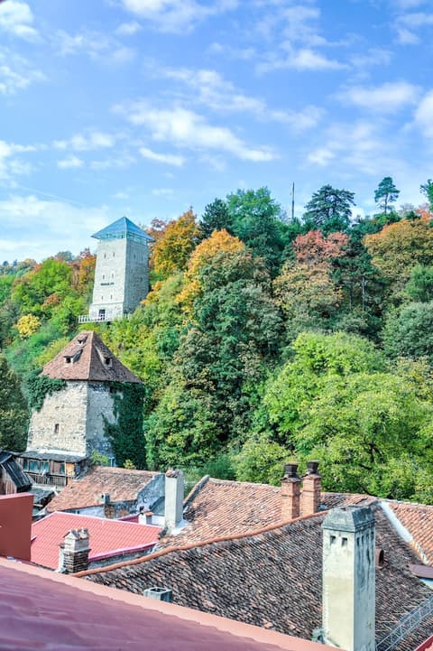 Residence Central Annapolis, Exterior