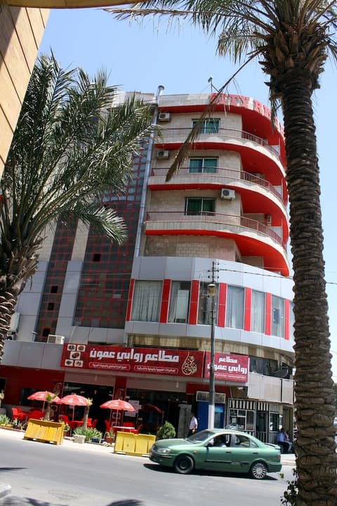 City Rice Hotel, Exterior