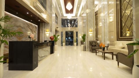 City of Aventus Hotel - Denpasar, Lobby