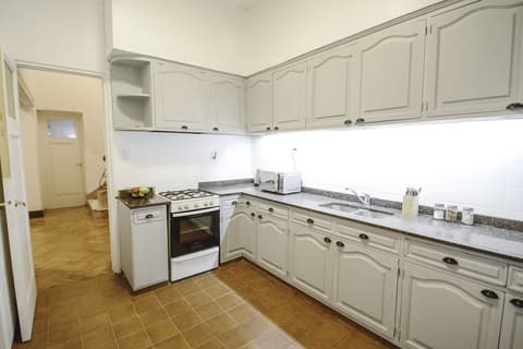 Anden Aristides, Private kitchen