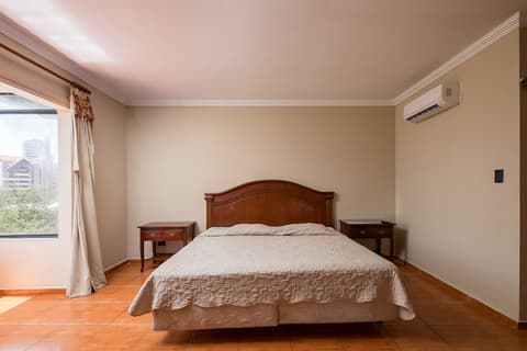 Hotel Puerta del Rey, Room