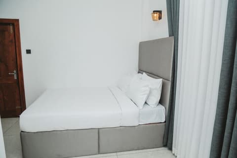 Omenco Hotel Nuwaraeliya, Room