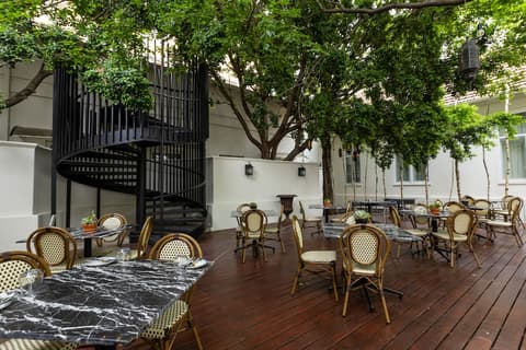 The Monarch Hotel, Terrace/patio